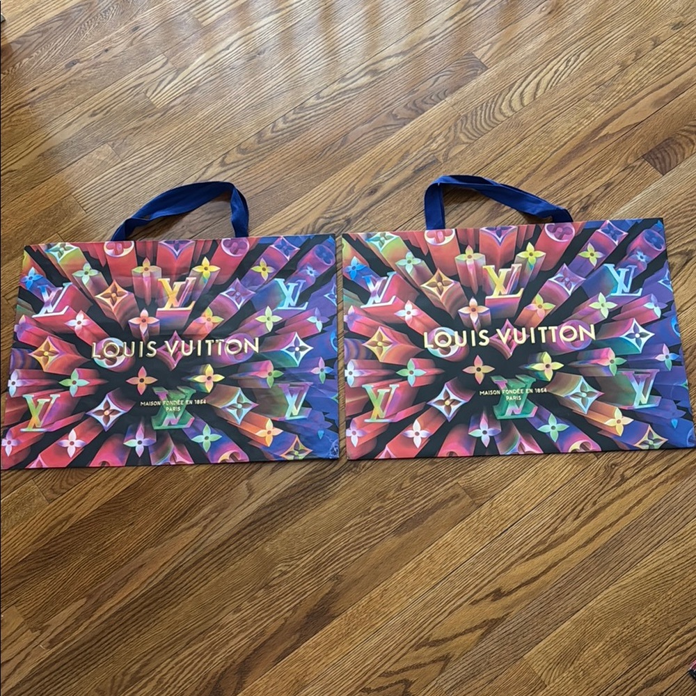 Louis Vuitton XL Holiday Multicolor Shopping Bags - Navy Handles